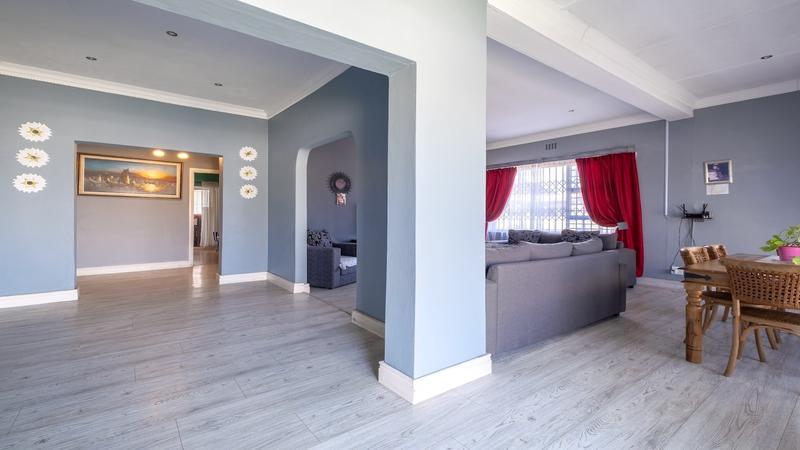 3 Bedroom Property for Sale in Churchill Estate Western Cape